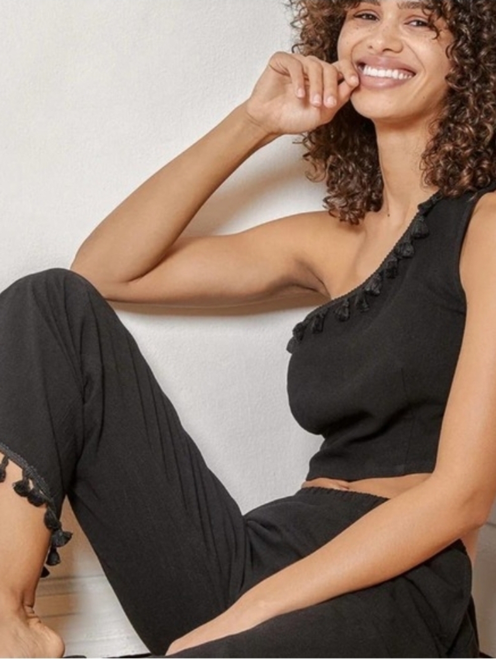 Lulu's | Tassel Crop Top